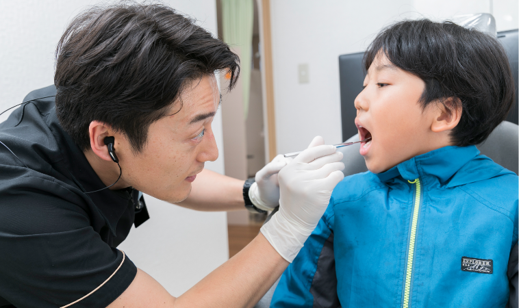 子供が治療に馴染む独自の治療プログラム